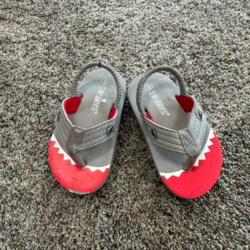 Swiggles Baby Boys Size 6 Shark Sandals w/ Ankle Straps Open Toe Secure Fit